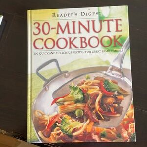 Reader's Digest 30 Minute Cookbook